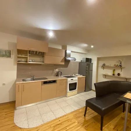 Apartmán Vecaki